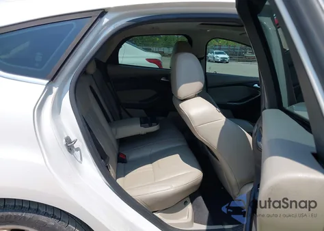 2012 Ford Focus Sel из США, поврежденный, VIN 1FAHP3M21CL390174